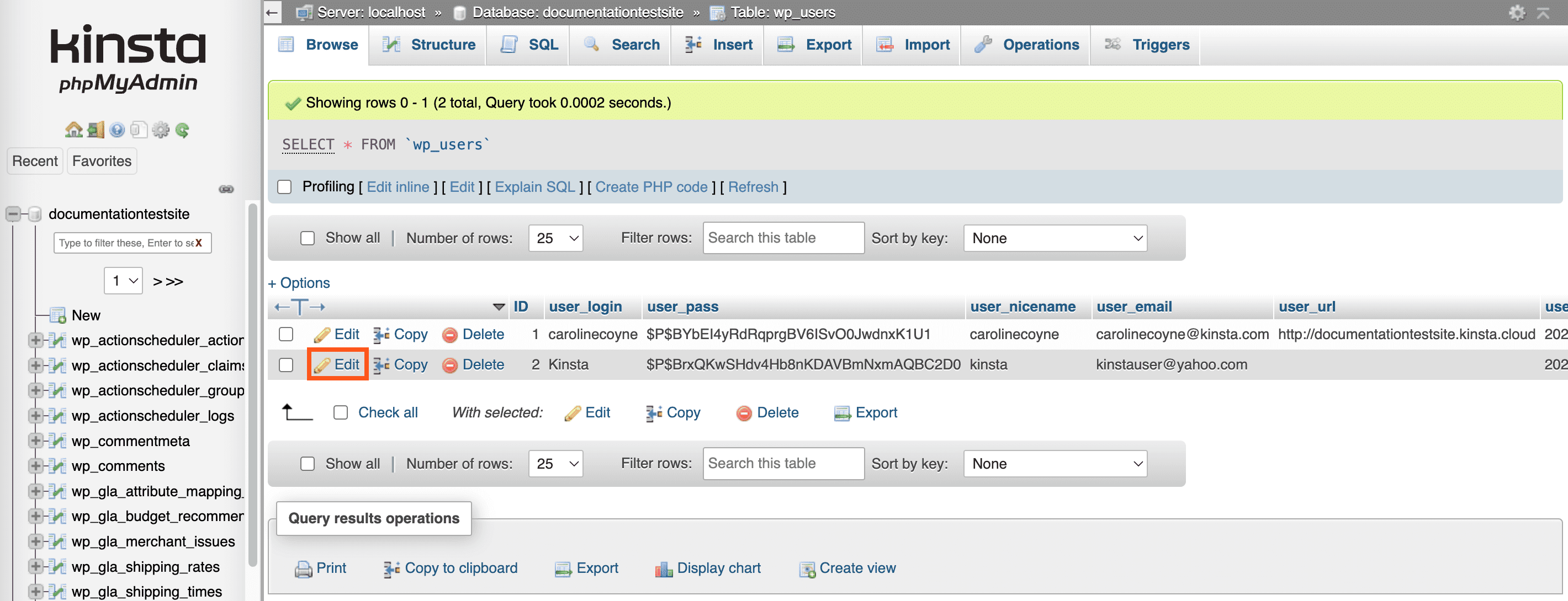 Modifiez un utilisateur dans la table wp_users dans phpMyAdmin.