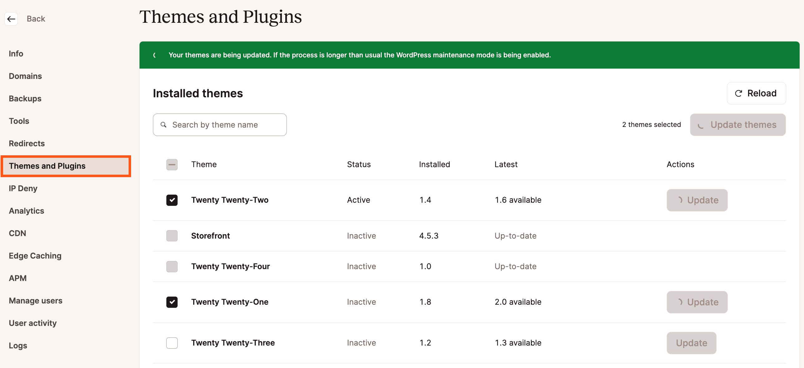 A página Temas e Plugins no MyKinsta é desativada durante a atualização.