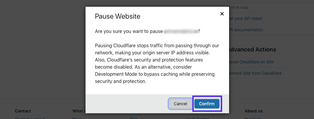 El pop-up para confirmar la pausa de Cloudflare