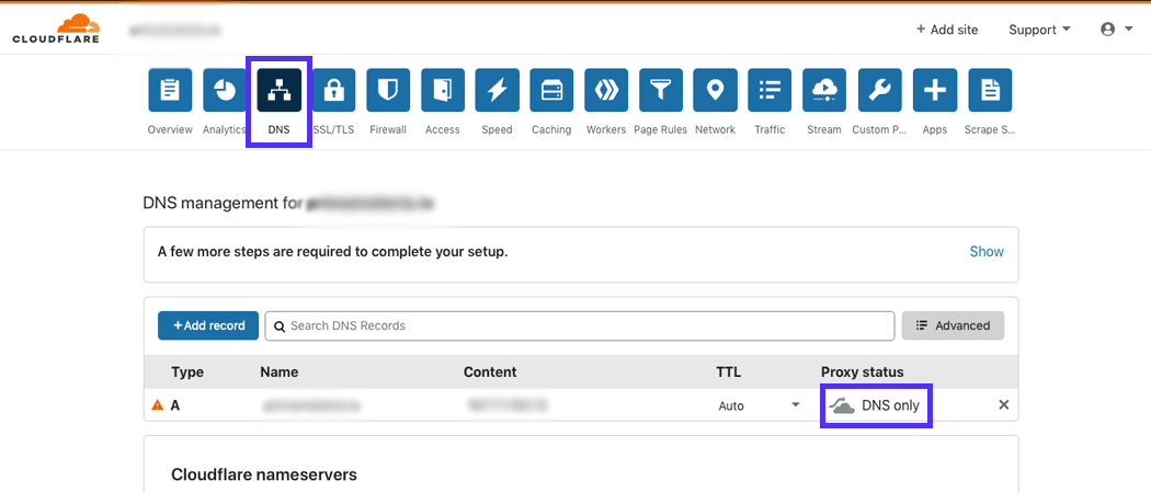 La pestaña DNS en el sitio de Cloudflare