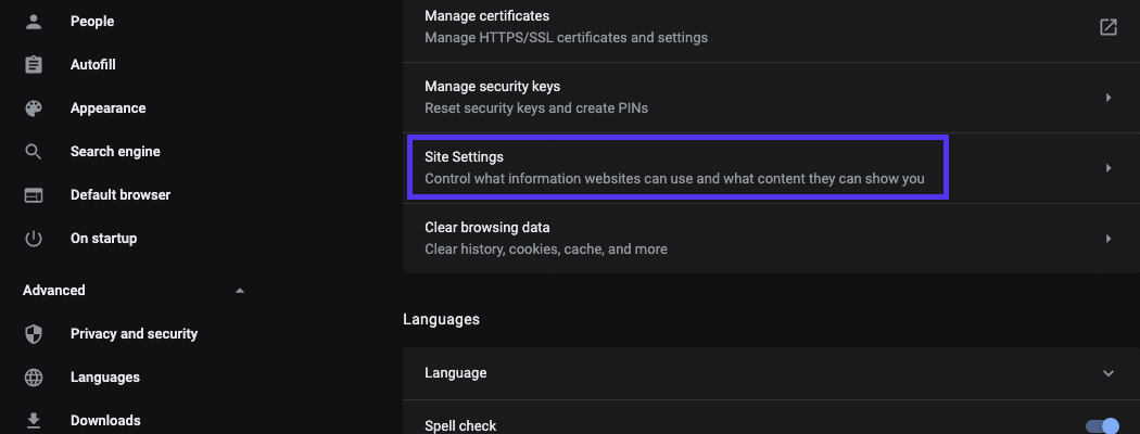 Al entrar en la configuración del sitio, podrá ajustar la forma en que los sitios guardan las cookies.