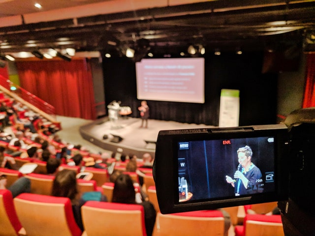 Valérie au WordCamp Bordeaux 2019