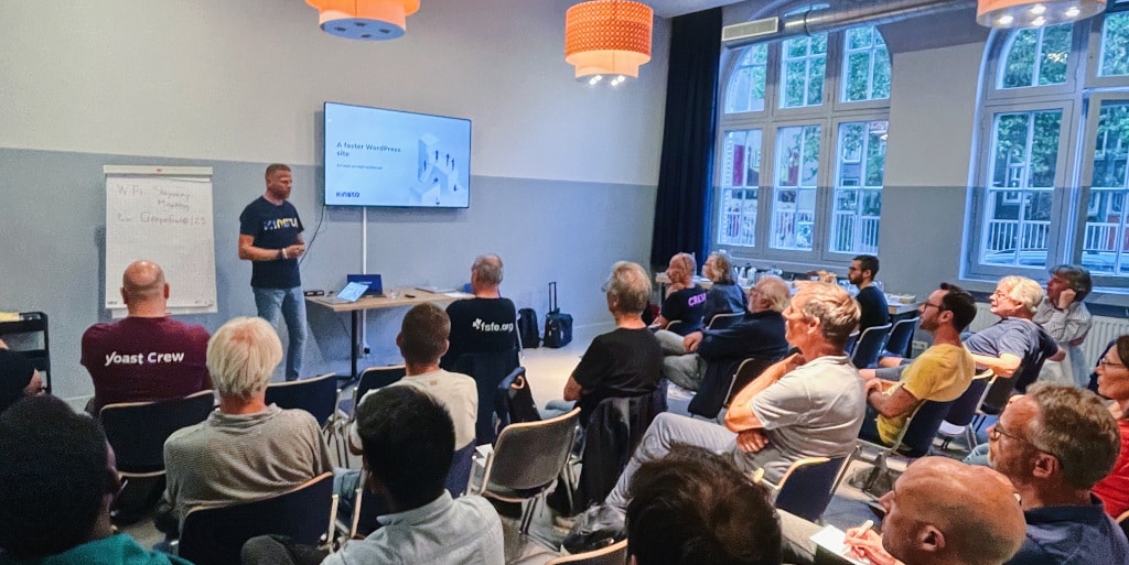 Marcel Bootsman geeft een presentatie op WP Meetup Amsterdam