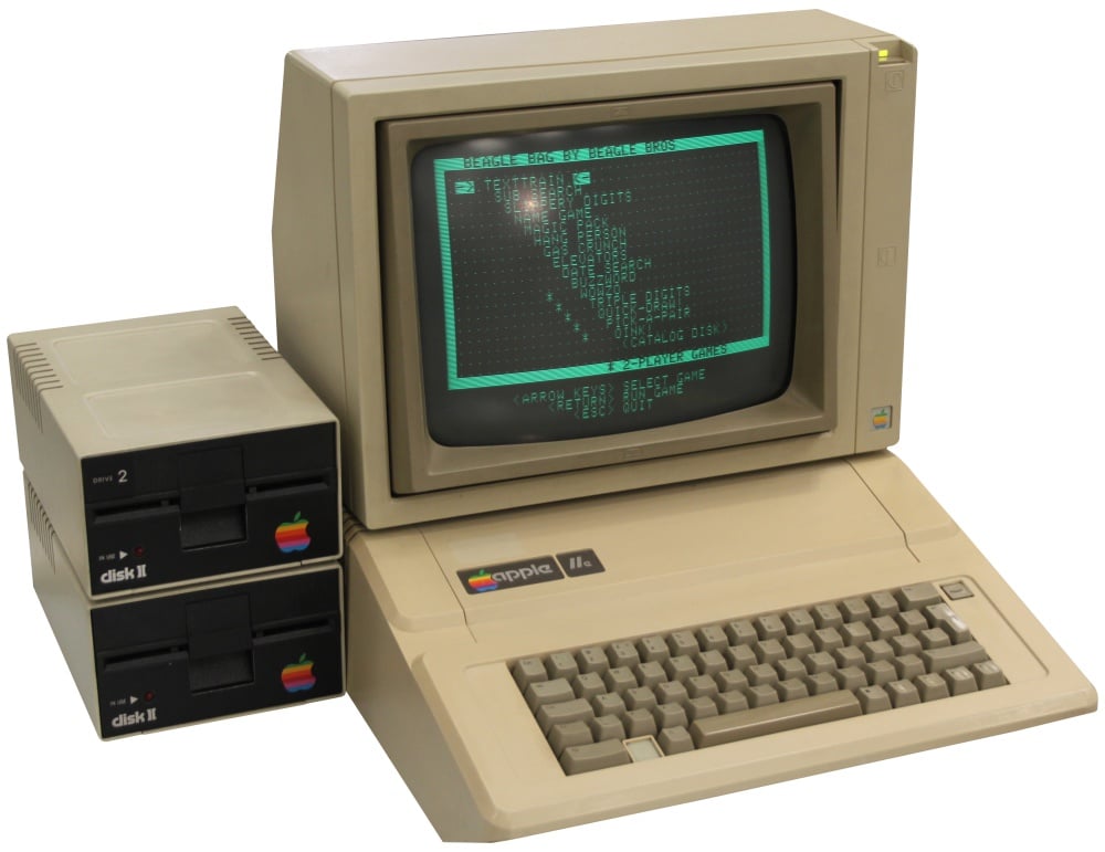 Как включить apple 2