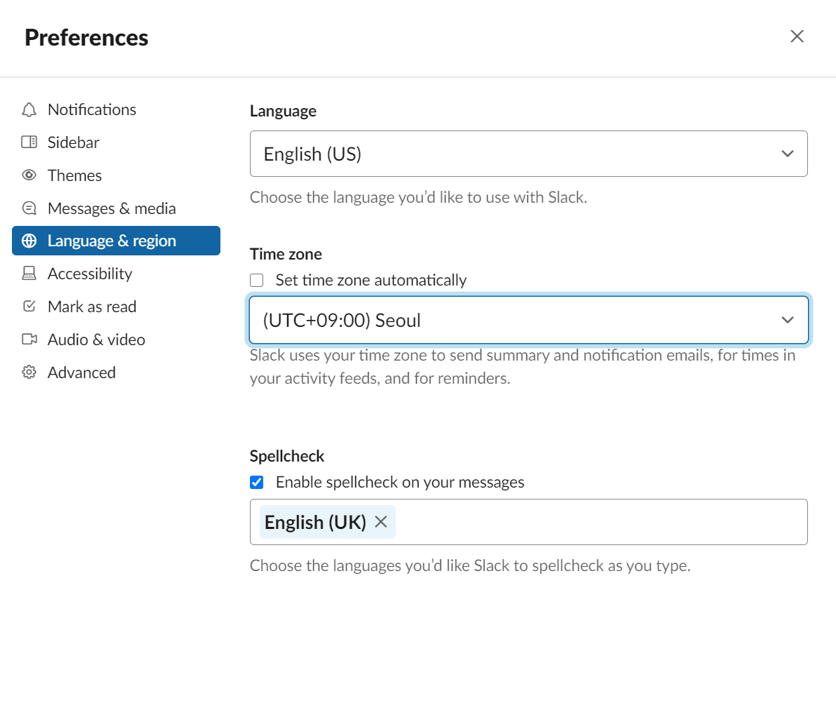 Met Slack kan je de tijdzone en taalinstellingen veranderen.