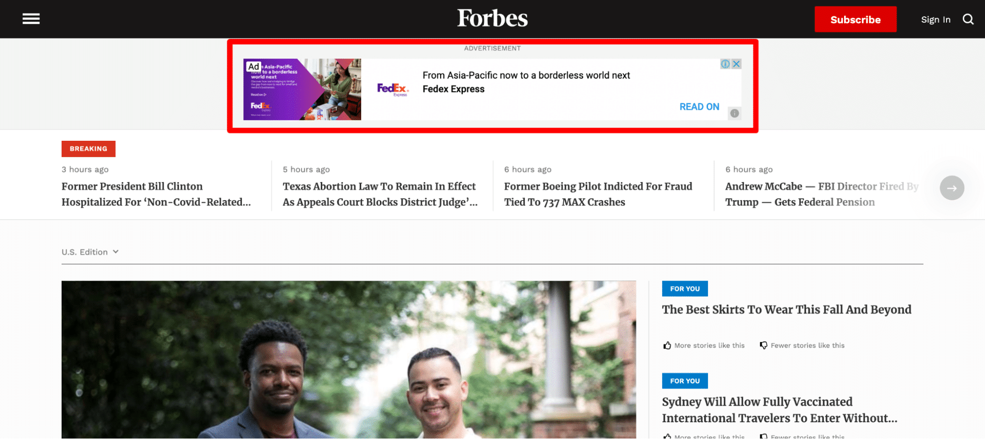 Forbesのトップページ上の広告