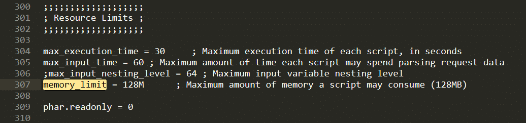 Uma captura de tela para aumentar o limite de memória PHP através da diretiva "memory_limit", que é destacada.