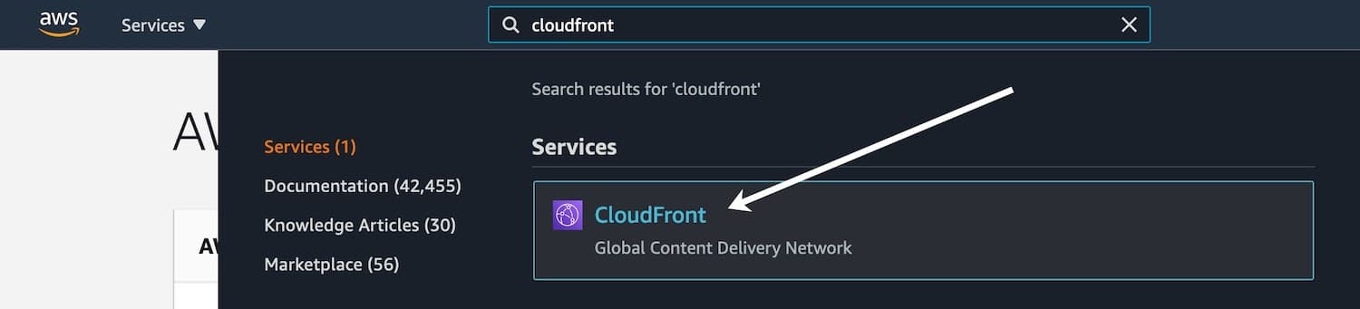 Välj CloudFront under Tjänster i AWS.