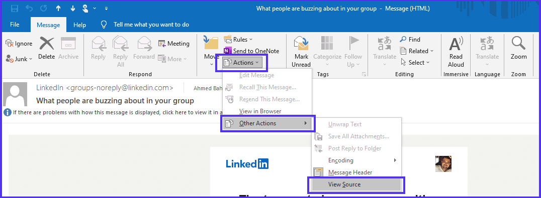 Het Outlook menu "Actions" is geselecteerd en uitgevouwen om de opties "Other Actions" en "View Source" weer te geven.
