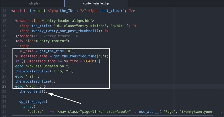 Schermata di un editor di codice in cui il codice della data di ultimo aggiornamento è stato spostato.