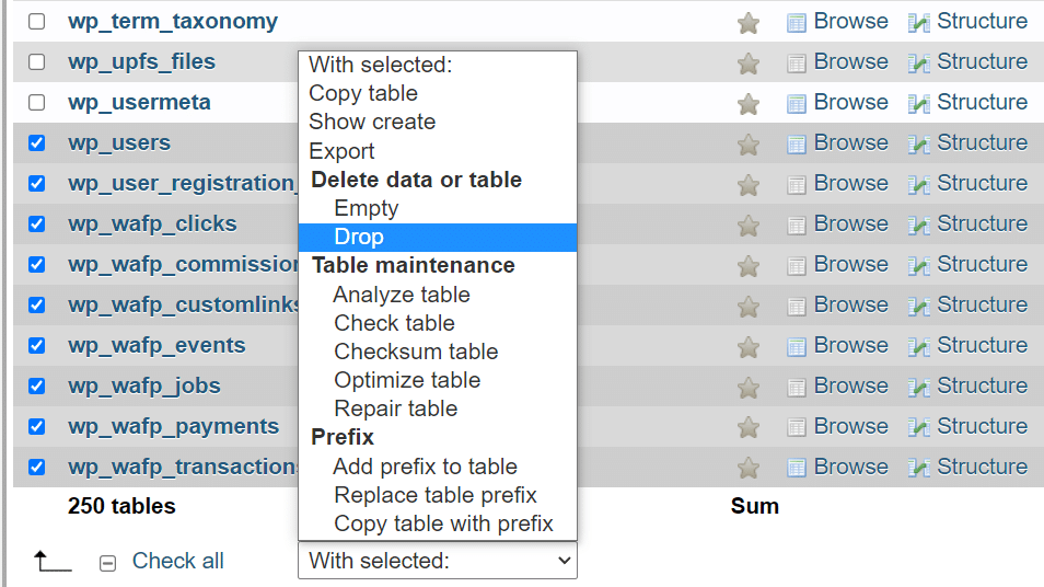 Escolha a opção Drop para múltiplas tabelas