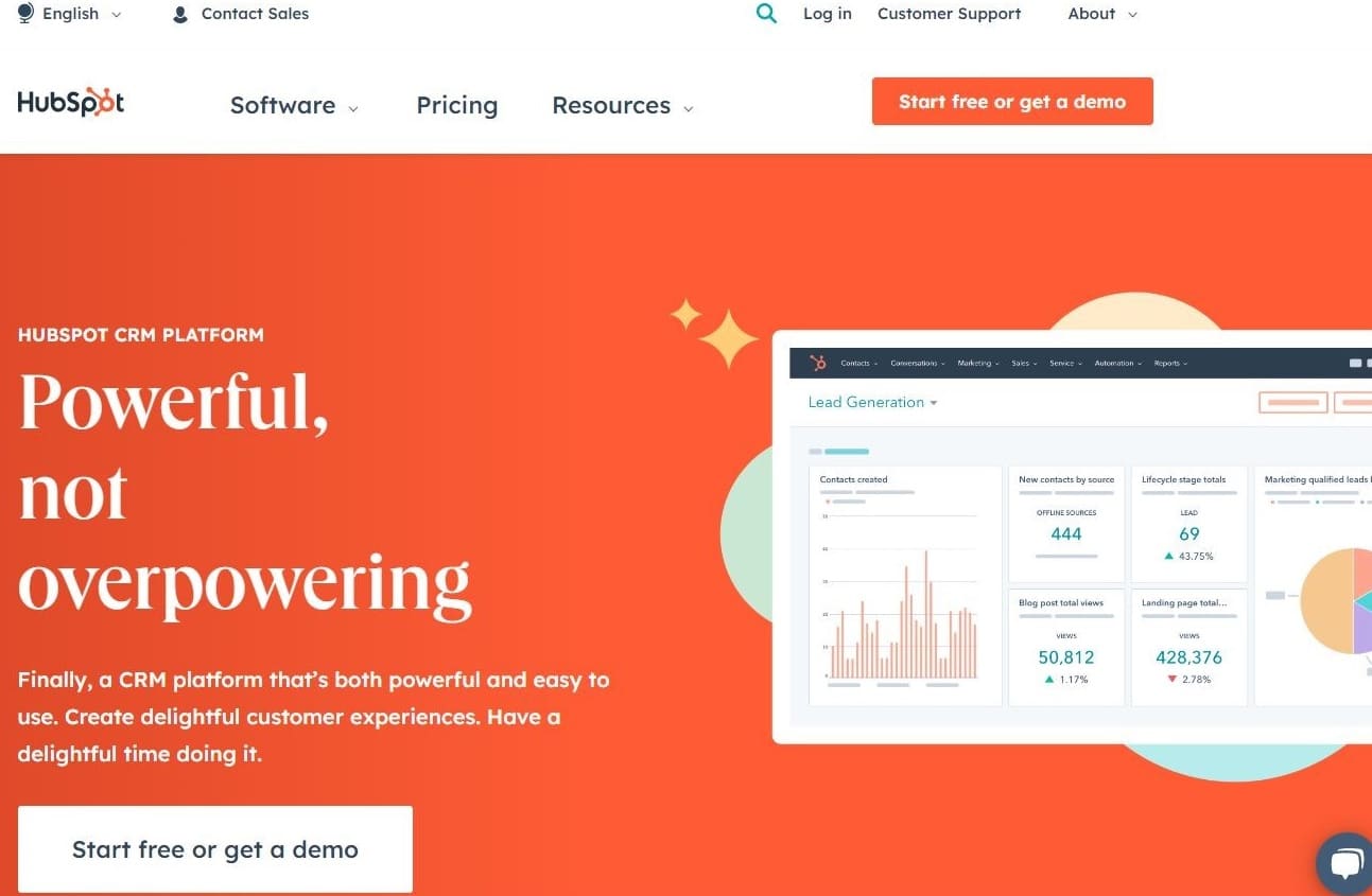 Homepage di HubSpot con il motto "Powerful, not overpowering."