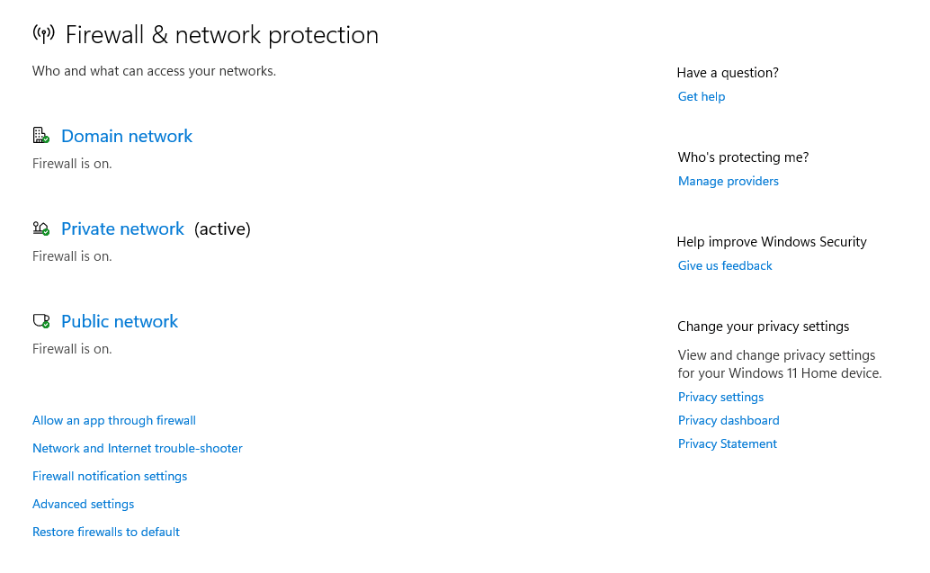 Die Seite Firewall > Netzwerkschutz in Windows.