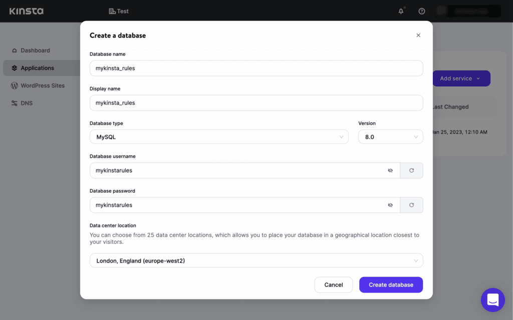 De "Create a database" optie in MyKinsta, met velden voor het verstrekken van de basisinformatie van de database, gevolgd door een paarse "Create database" knop.