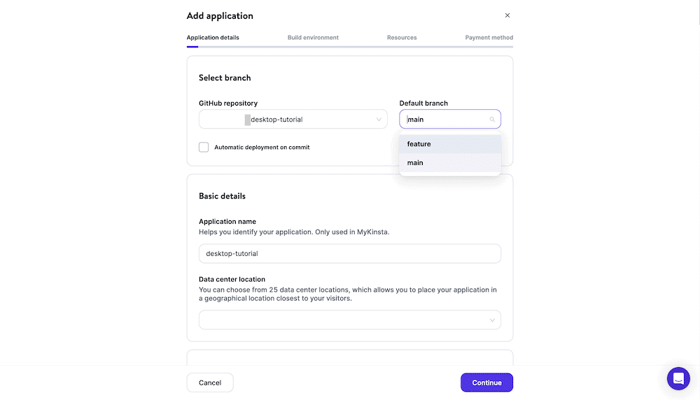 De wizard Applicatie toevoegen toont de vier stappen om een app in te stellen en te integreren met GitHub. Er zijn een aantal opties, zoals het kiezen van een repo en branch, het toevoegen van een applicatienaam, het kiezen van een datacenter locatie, en meer. Onderaan staat een paarse Doorgaan knop en een witte Annuleren knop.