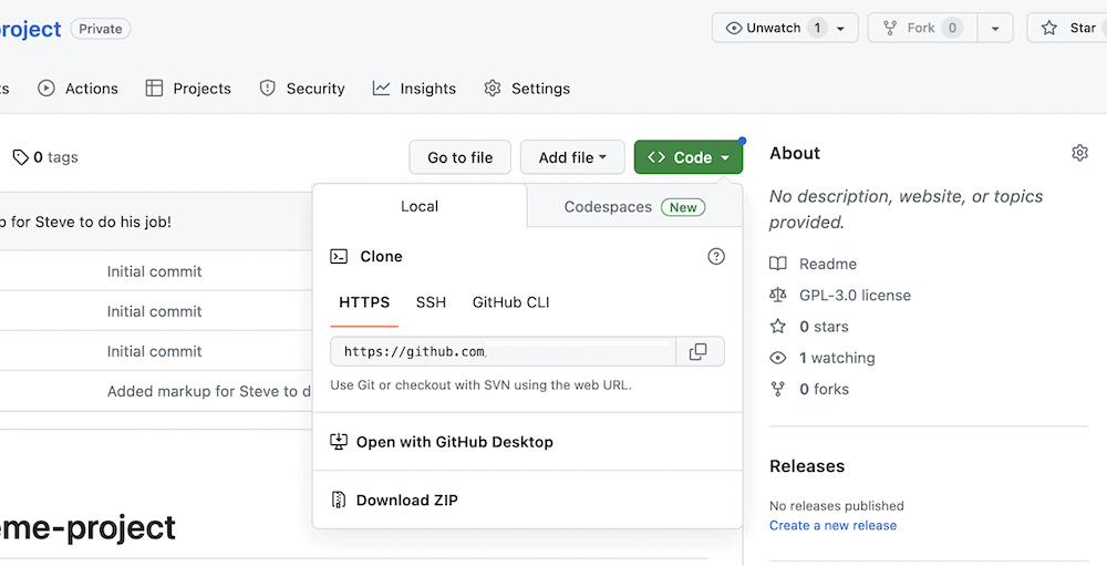 Parte de un repositorio en Github. La parte principal de la imagen muestra el menú desplegable verde Código, completo con la URL HTTPS para el propio repositorio, y las opciones para descargar un archivo ZIP del repositorio, y para abrirlo con GitHub Desktop.