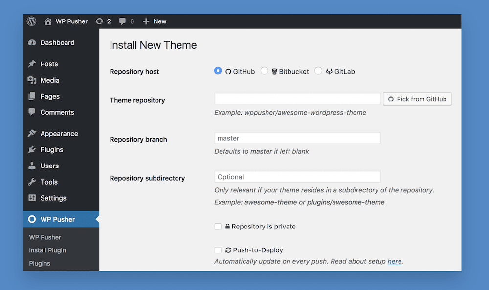 Er is een mockup WordPress dashboard op een blauwe achtergrond. Het toont het WP Pusher Install New Theme scherm met opties voor een repository host, keuze van branch en subdirectory.