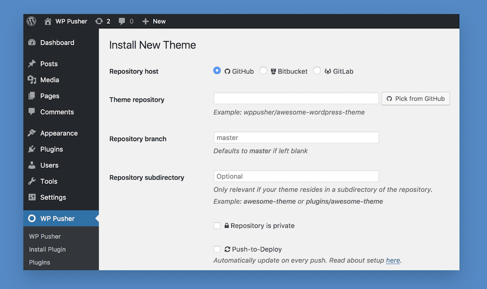 Es gibt ein Mockup des WordPress Dashboards auf blauem Hintergrund. Es zeigt den Bildschirm WP Pusher Install New Theme mit Optionen für den Host des Repositorys, die Wahl des Zweigs und des Unterverzeichnisses.
