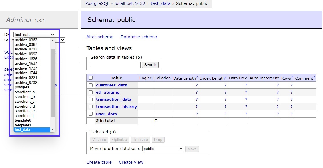 Il menu a tendina mostra i database disponibili.