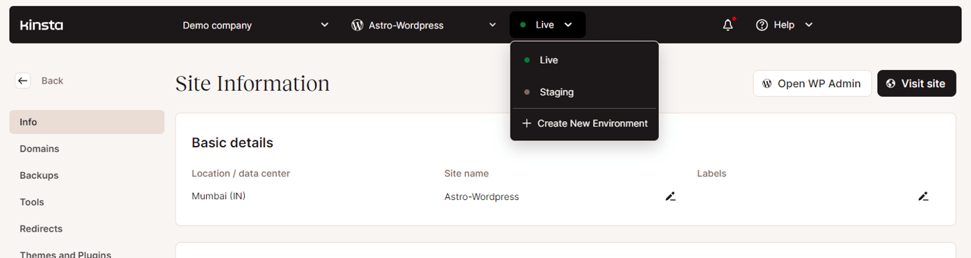 La pagina Informazioni sul sito mostra il menu Live con le voci Live, Staging e Crea nuovo ambiente.