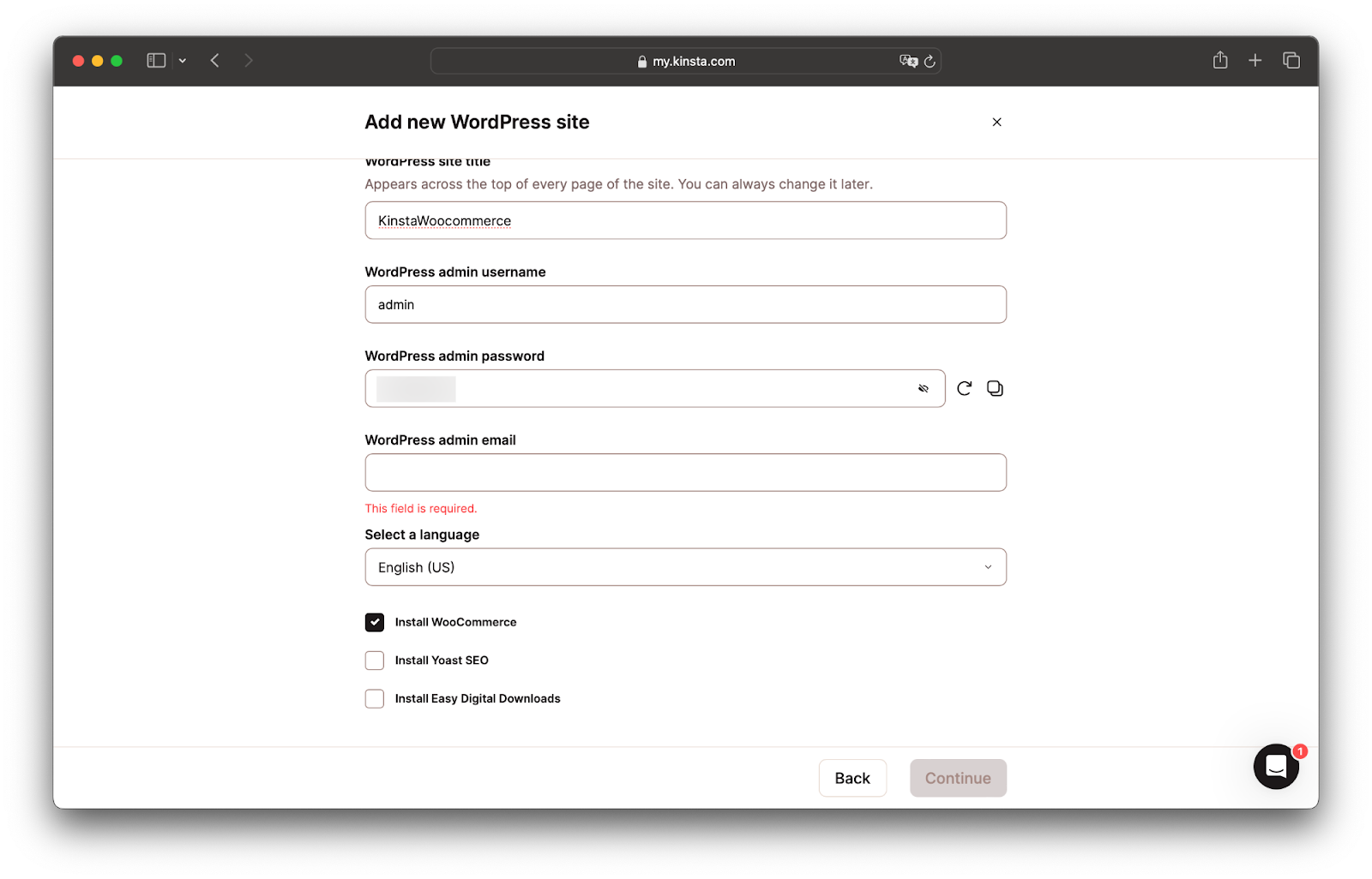 Añade un nuevo sitio de WordPress que muestre el título del sitio, el nombre de usuario del administrador, la contraseña del administrador, el correo electrónico del administrador y los campos de idioma. Debajo de los campos hay plugins opcionales como WooCommerce, Yoast SEO y Easy Digital Downloads. En la parte inferior de la página están los botones Atrás y Continuar