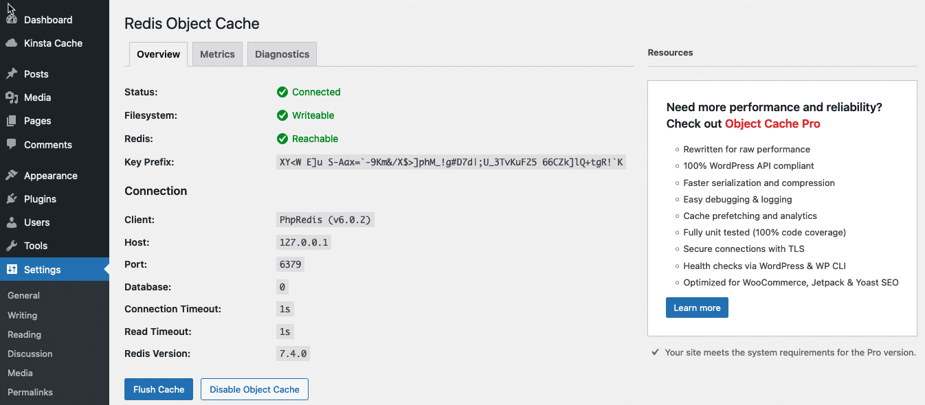 Skærmbillede, der viser siden Indstillinger for Redis Object Cache med indikationer om, at serveren er tilsluttet.