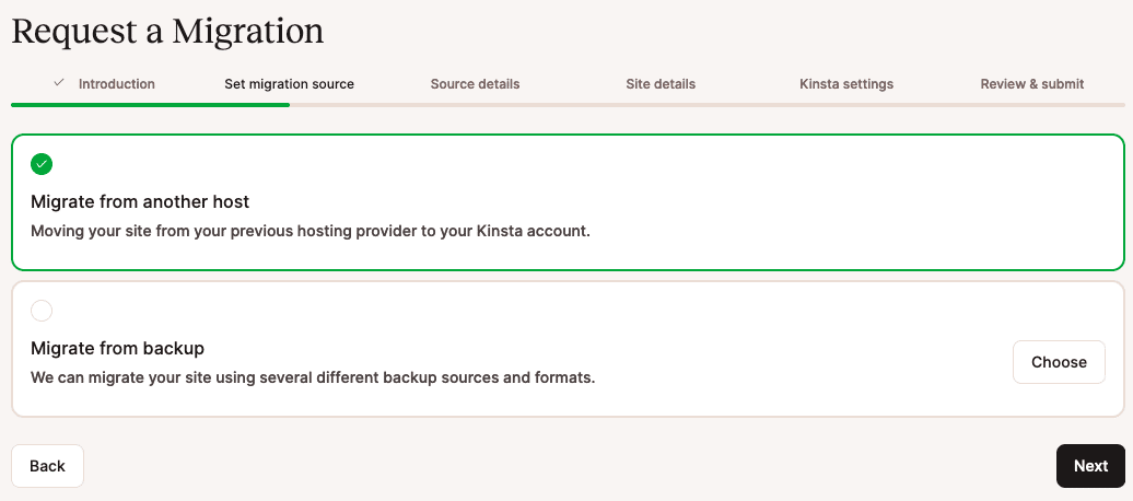 Screenshot showing the dialog used to select the source of a site migration (from a backup file or the customer's account at another hosting provider).