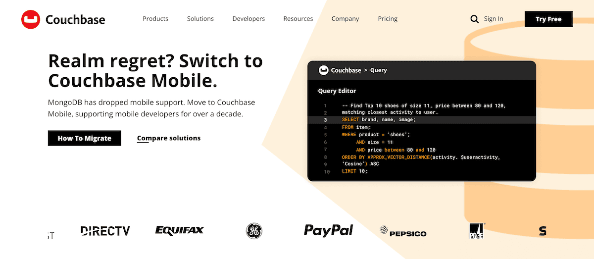 De landingspagina van Couchbase met een marketingcampagne gericht op MongoDB gebruikers, met als kop Spijt? Stap over op Couchbase Mobile. De rechterkant van het scherm toont een code editor met een SQL query voorbeeld voor het vinden van schoenen. Onderaan de pagina zie je logo's van grote bedrijven als DirectTV, Equifax, GE, PayPal en PepsiCo.