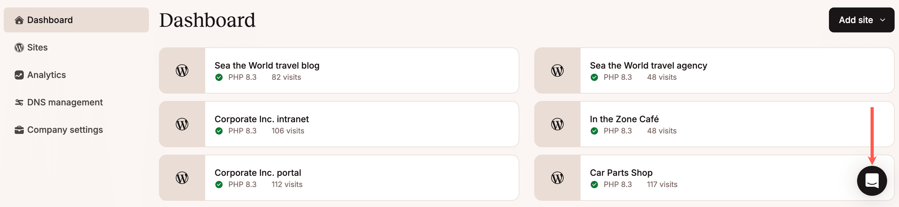 Screenshot della dashboard di MyKinsta che evidenzia l'icona utilizzata per avviare una chat con l'assistenza.